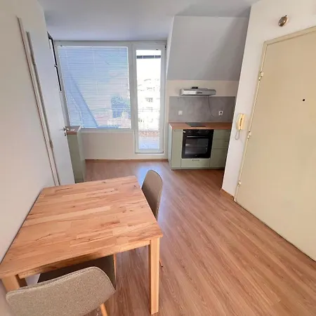 Apartament Sunny Nest *